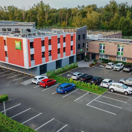 Ibis Styles Evry Lisses Hotel Exterior photo
